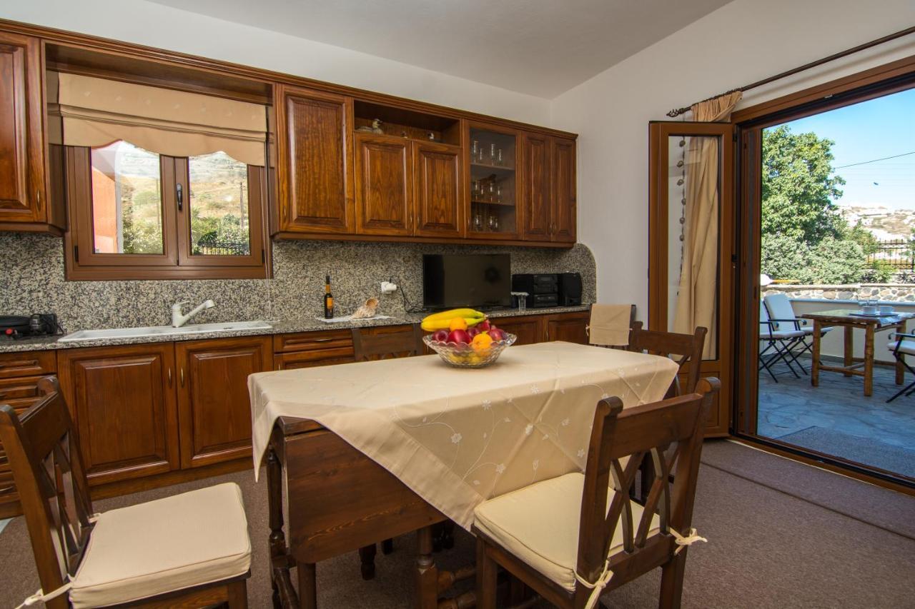 Karpimo Vineyard Villa With Heated Pool Exo Gonia Екстер'єр фото